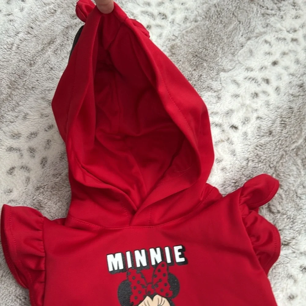 Disney Minnie Mouse red hoodie dress girls medium sparkly polka dot Disneyland